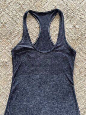 Lululemon Racerback Tank Top Size 4 Grey Athletic Workout Top
